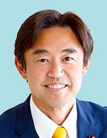 穂坂泰 議員の顔写真