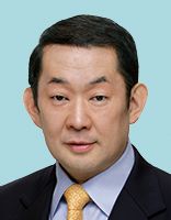 金田勝年 議員の顔写真