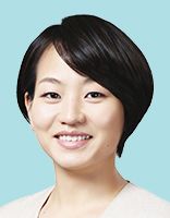 鈴木貴子 議員の顔写真