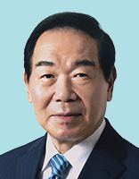 額賀福志郎 議員の顔写真