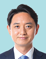 金村龍那 議員の顔写真