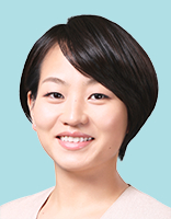 鈴木貴子 議員の顔写真
