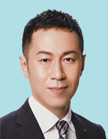 うるま譲司 議員の顔写真