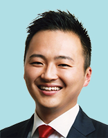 土田慎 議員の顔写真